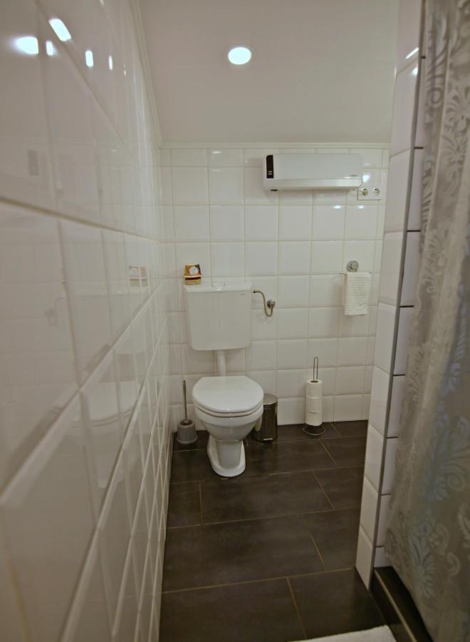R.Gold Apartman Makó Buitenkant foto